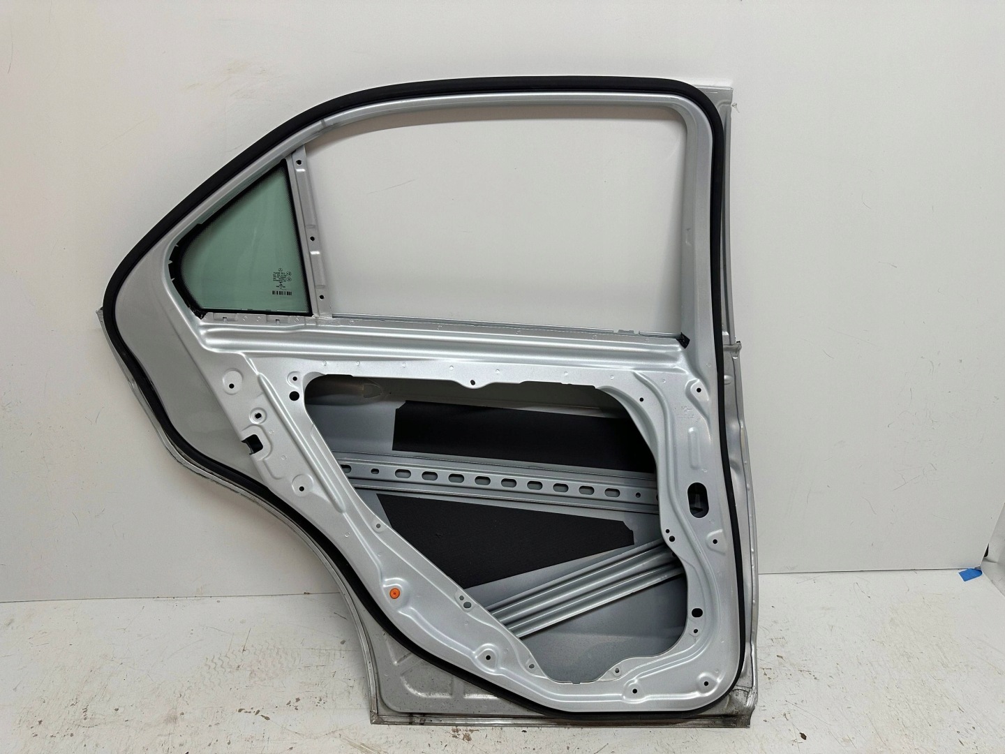 Mercedes-Benz E-Klasse W207 Tür Hinten Links Door A2127300130 - Thumbnail 9