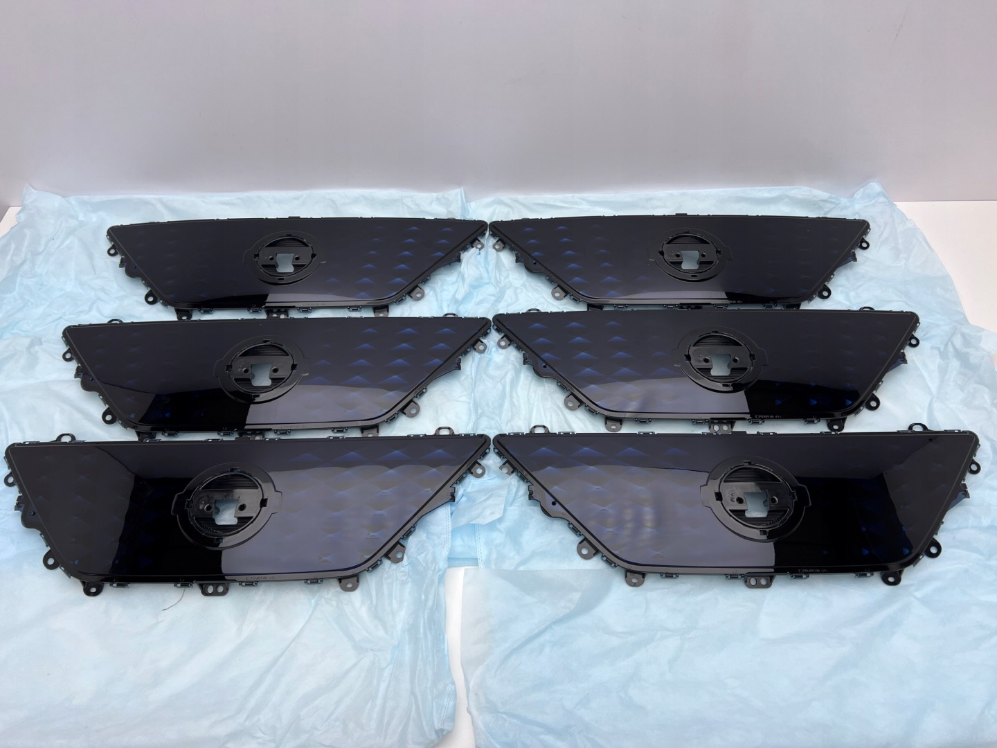 Nissan Leaf ZE1 Kühlergrill FRONTGRILL Kühlergitter 620725SK0D - Thumbnail 1