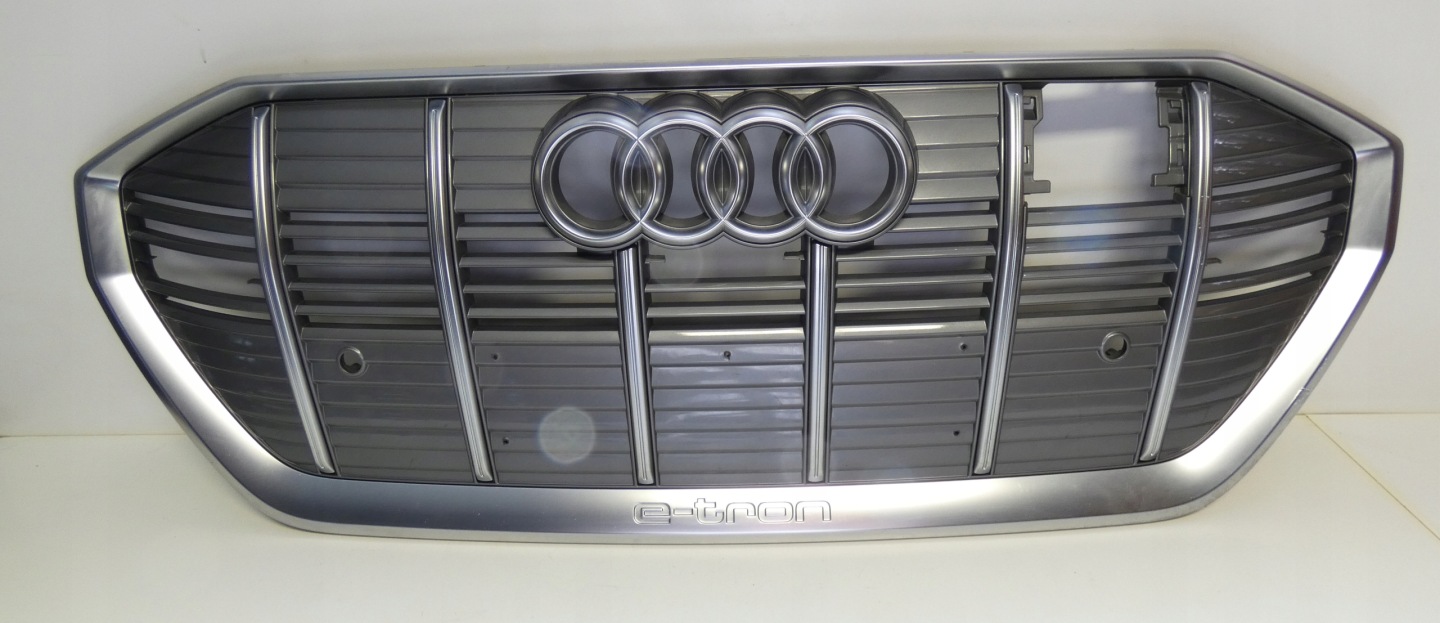 Audi e-tron Kühlergrill FRONTGRILL Kühlergitter 4KE853651 - Thumbnail 1