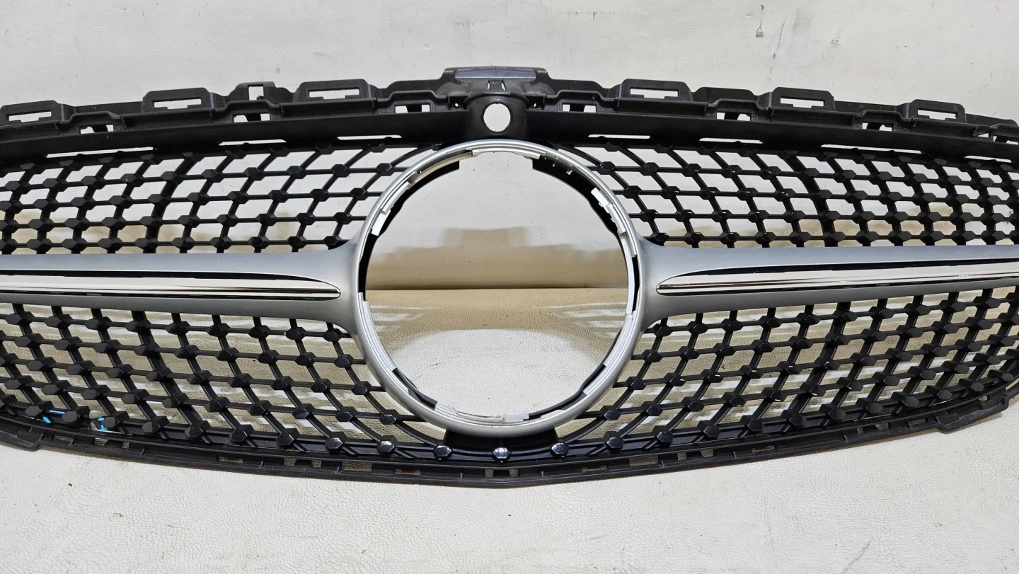 Mercedes-Benz C-Klasse W205 Kühlergrill FRONTGRILL Kühlergitter A2058807606 - Thumbnail 6