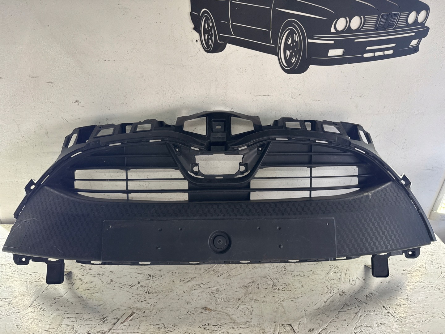 Toyota Yaris I P1 Kühlergrill FRONTGRILL Kühlergitter 531110DD41J - Thumbnail 1