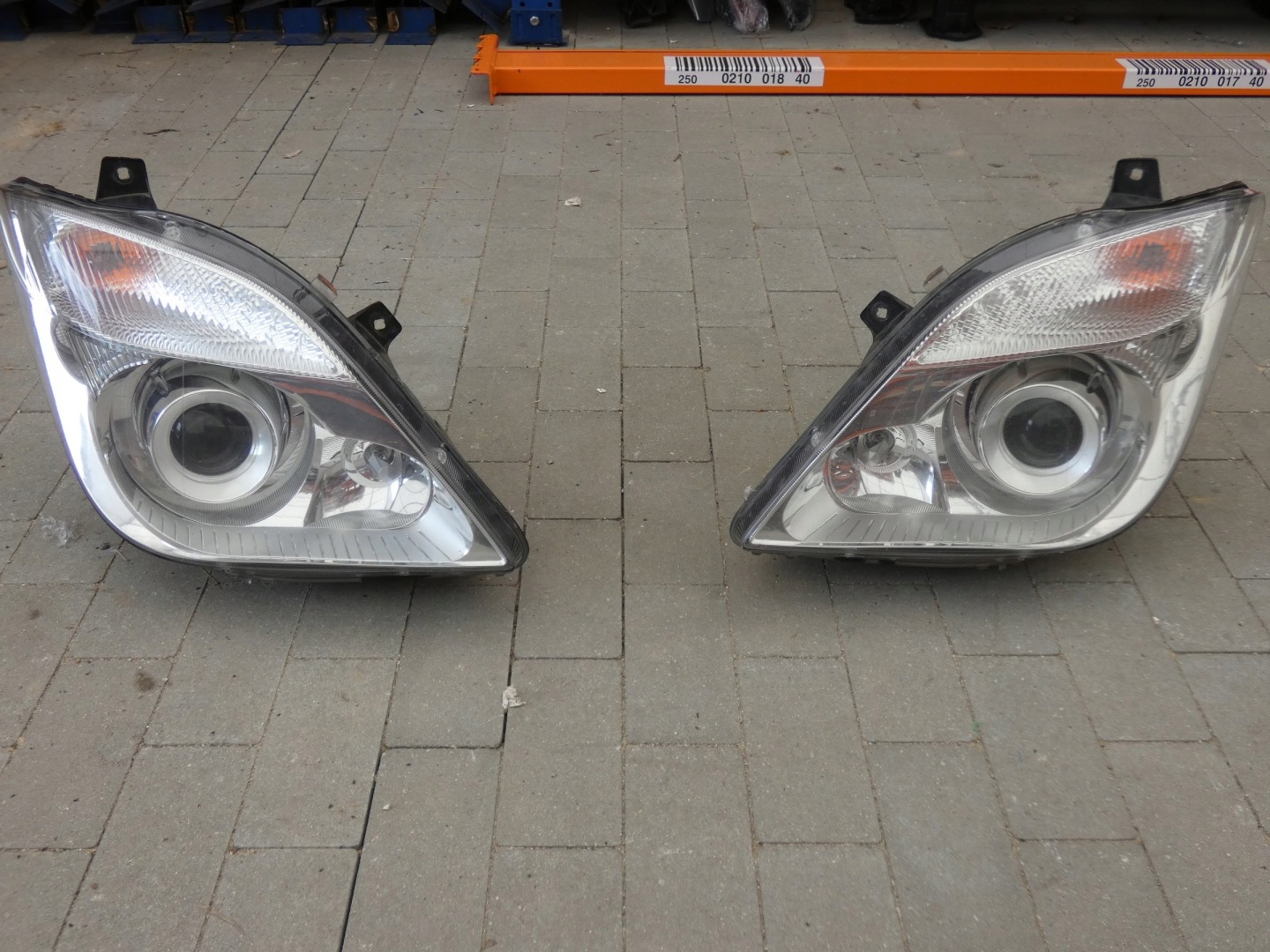 Frontscheinwerfer Mercedes-Benz Sprinter W910 LED Links Scheinwerfer Headlight - Thumbnail 1