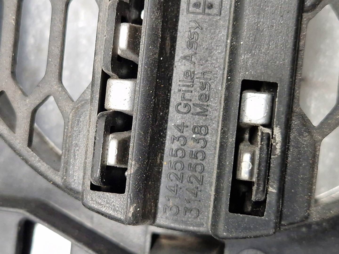 Volvo XC60 Kühlergrill FRONTGRILL Kühlergitter 31425538 - Thumbnail 8
