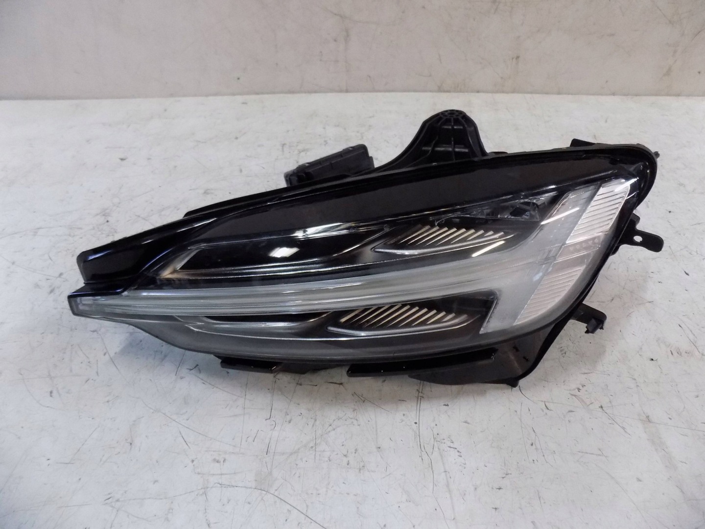 Frontscheinwerfer Volvo S60/V60 S60 32338017 LED Links Scheinwerfer Headlight - Thumbnail 1
