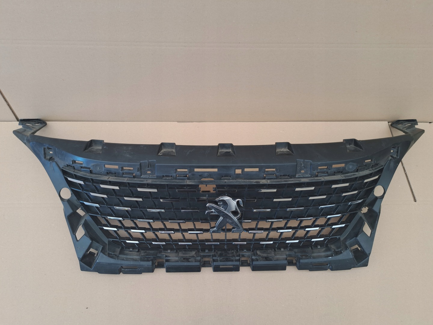 Peugeot 3008 Kühlergrill FRONTGRILL Kühlergitter 9815317777 - Thumbnail 1