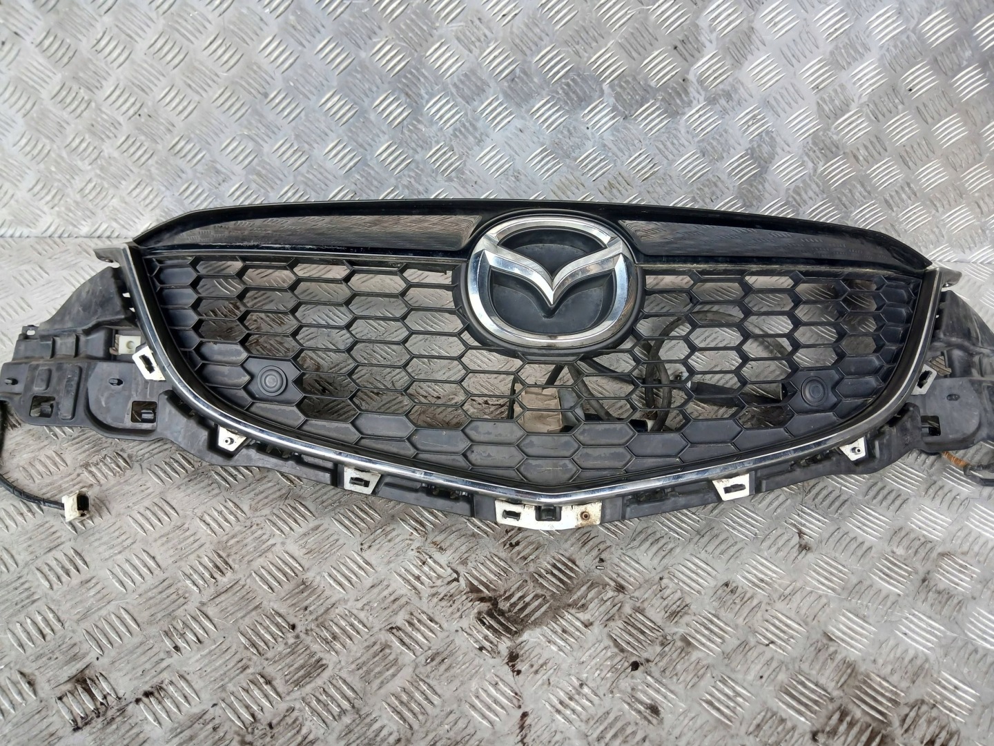 Mazda CX-5 KF Kühlergrill FRONTGRILL Kühlergitter - Thumbnail 10