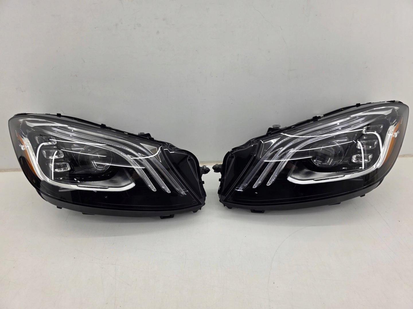 Frontscheinwerfer Mercedes-Benz S-Klasse W222 A2229068804 LED Links Headlight - Thumbnail 1