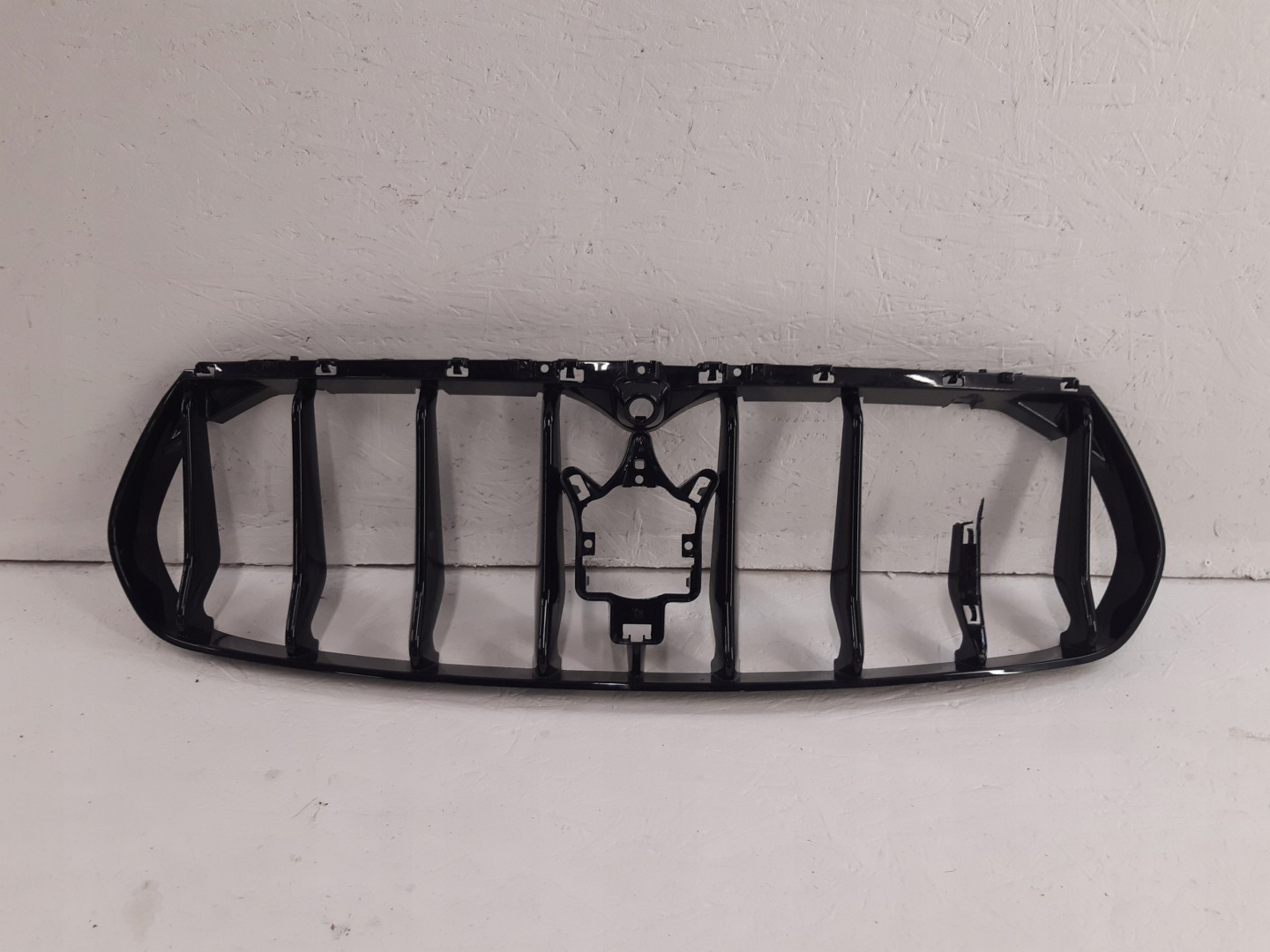 Maserati Levante AM156 Kühlergrill FRONTGRILL Kühlergitter - Thumbnail 1