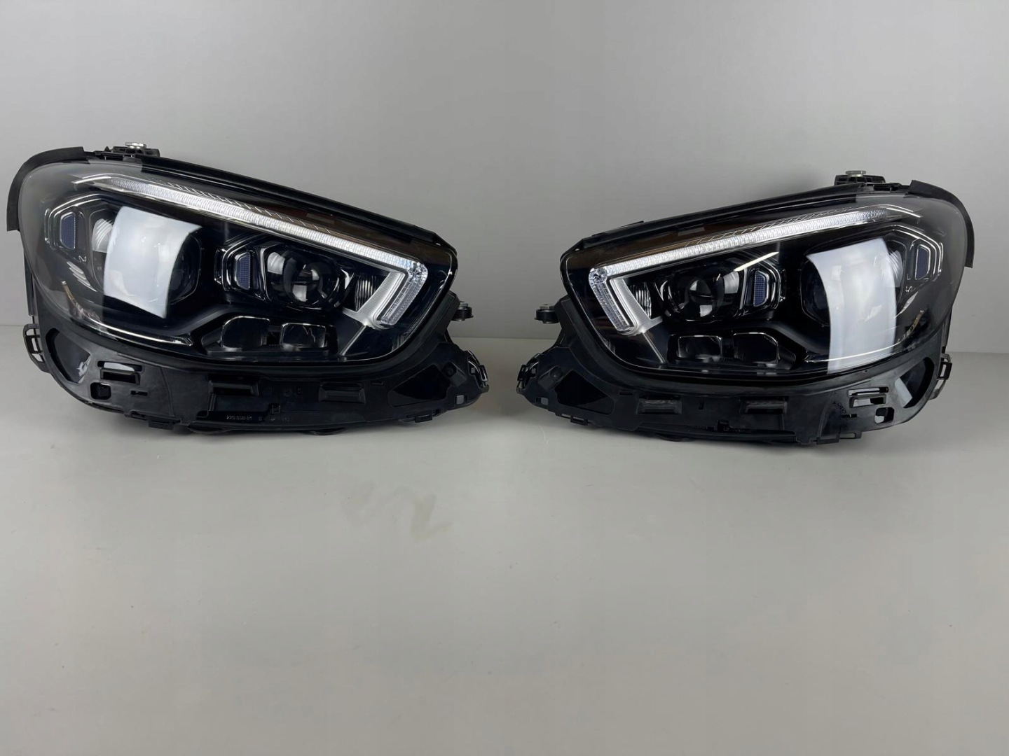 Frontscheinwerfer Mercedes-Benz E-Klasse W213 A2139060110 Multibeam LED Links Headlight - Thumbnail 1