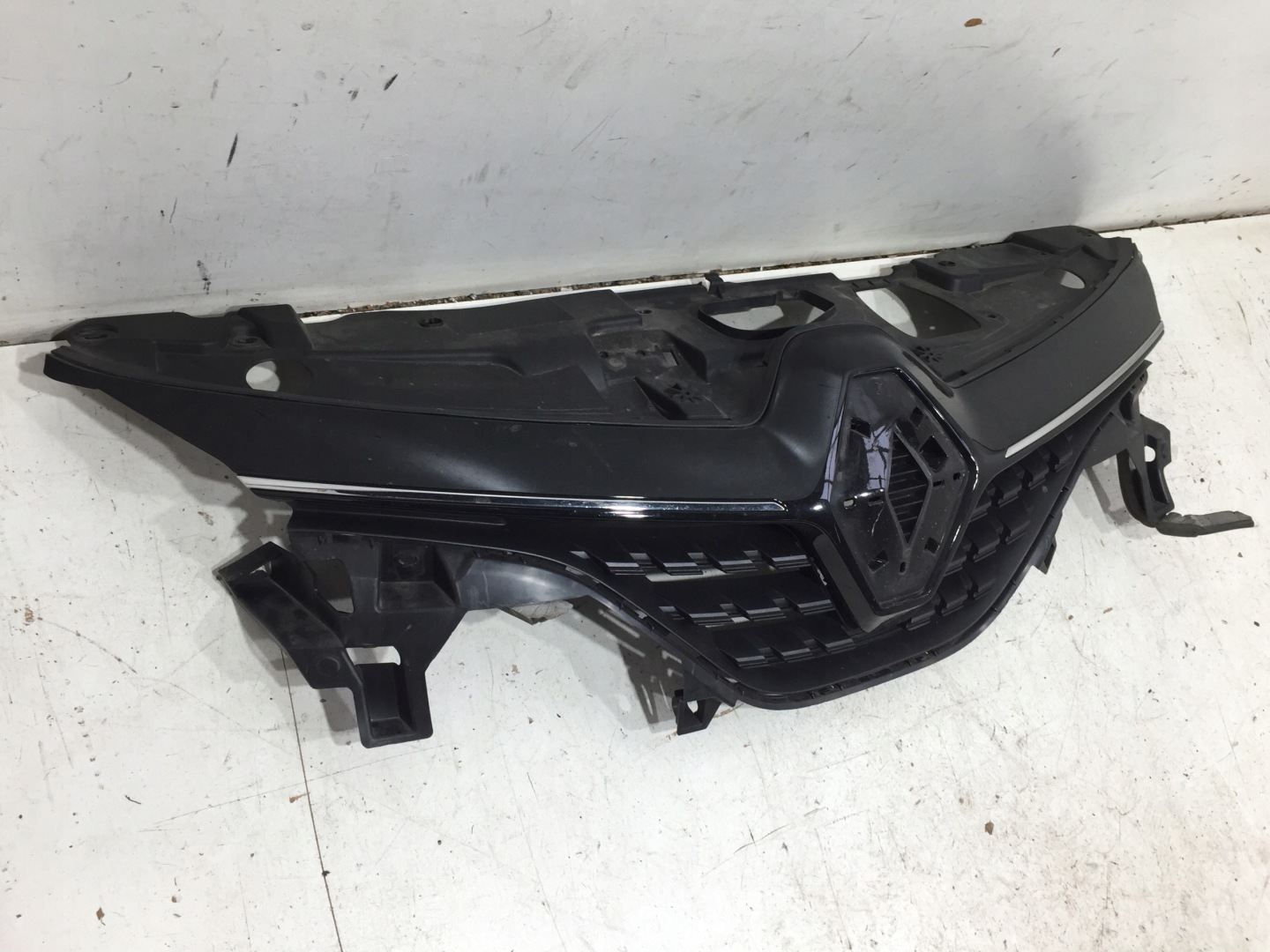Renault Clio X98 Kühlergrill FRONTGRILL Kühlergitter 622560637R - Thumbnail 3