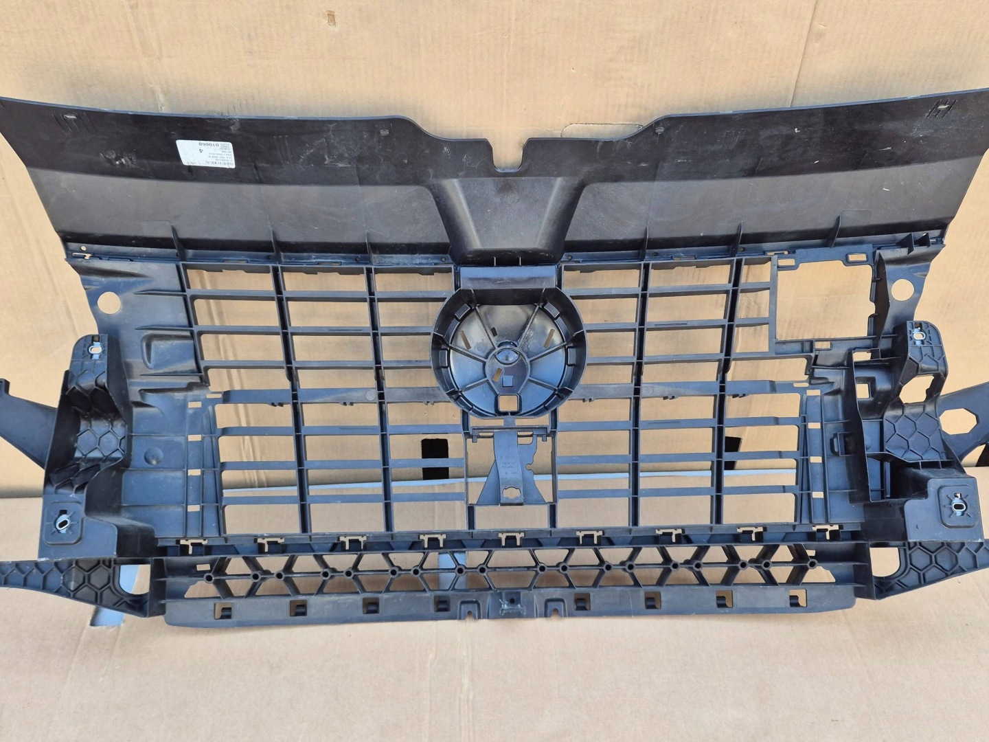 VW Transporter T6 Kühlergrill FRONTGRILL Kühlergitter - Thumbnail 11