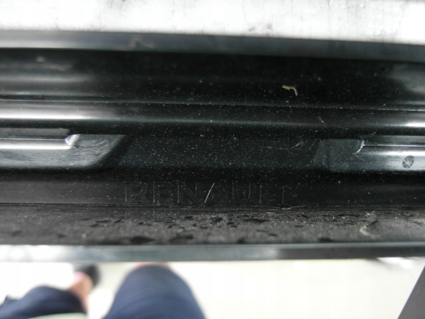 Renault Trafic L Kühlergrill FRONTGRILL Kühlergitter 623103743R - Thumbnail 10