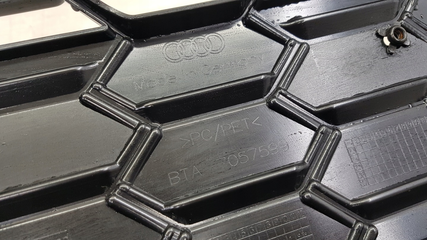 Audi 8W6 Kühlergrill FRONTGRILL Kühlergitter 8W6853355BL - Thumbnail 12
