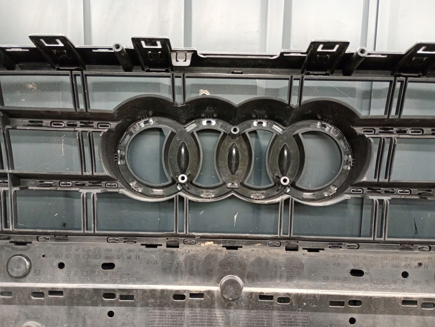 Audi A6 Kühlergrill FRONTGRILL Kühlergitter 4G0853651BP - Thumbnail 12