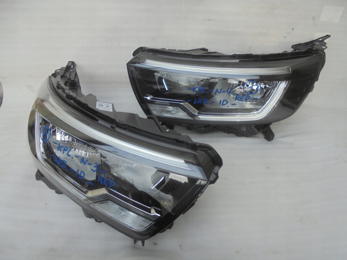 Frontscheinwerfer Renault Kangoo RJK 260608411R LED Links Scheinwerfer Headlight - Thumbnail 1