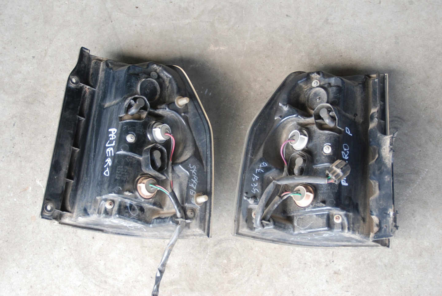 Mitsubishi Pajero V80 Rückleuchte Rearlamp - Thumbnail 5