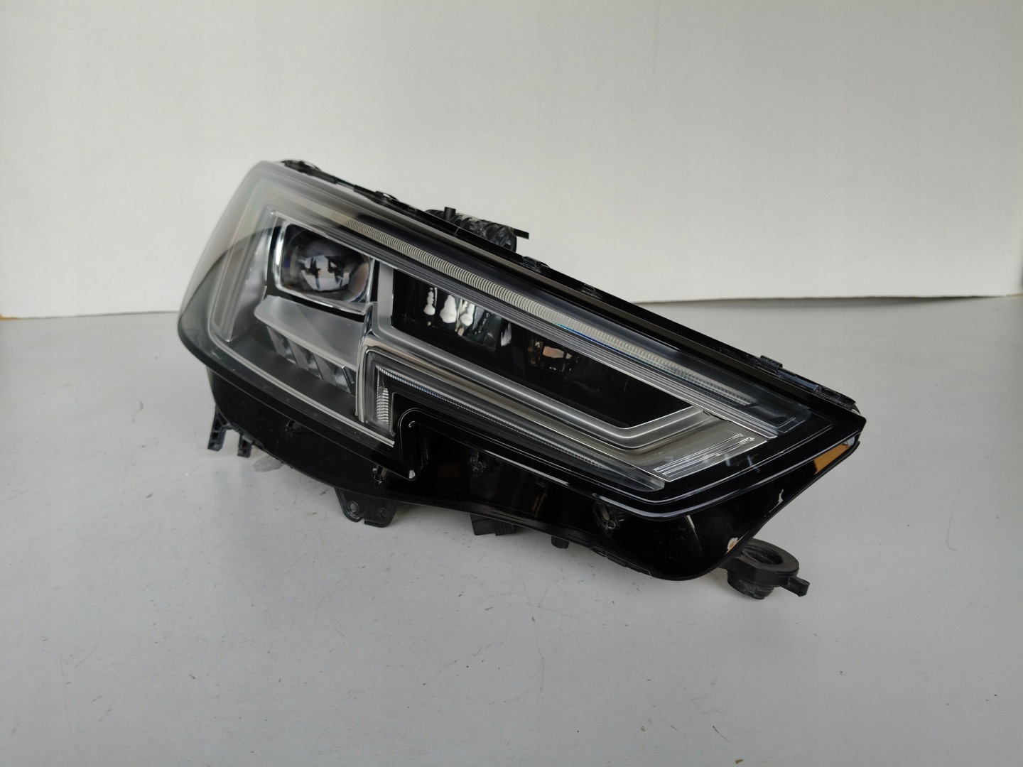 Frontscheinwerfer Audi A4 B9 8W0941034 LED Rechts Scheinwerfer Headlight - Thumbnail 1