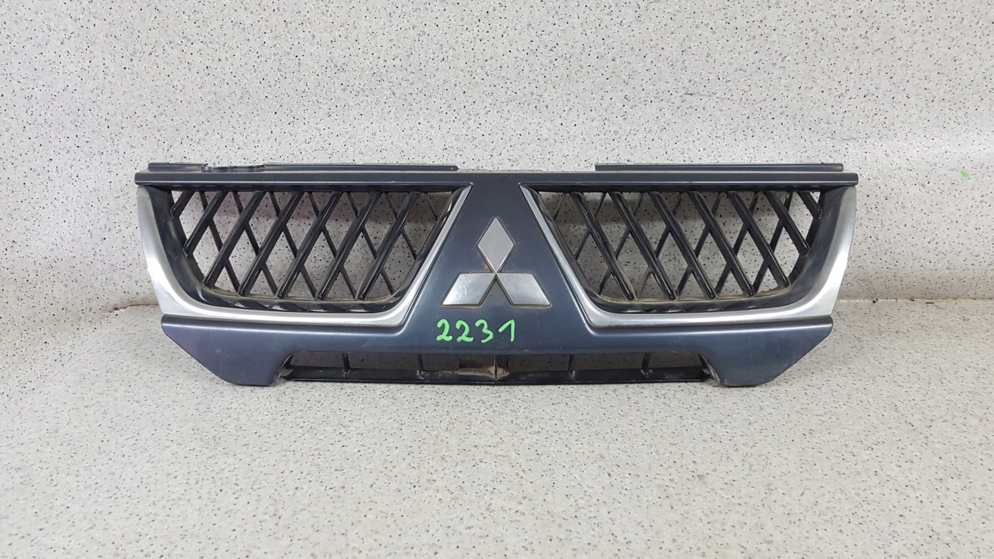 Mitsubishi Pajero Sport K90 Kühlergrill FRONTGRILL Kühlergitter - Thumbnail 1