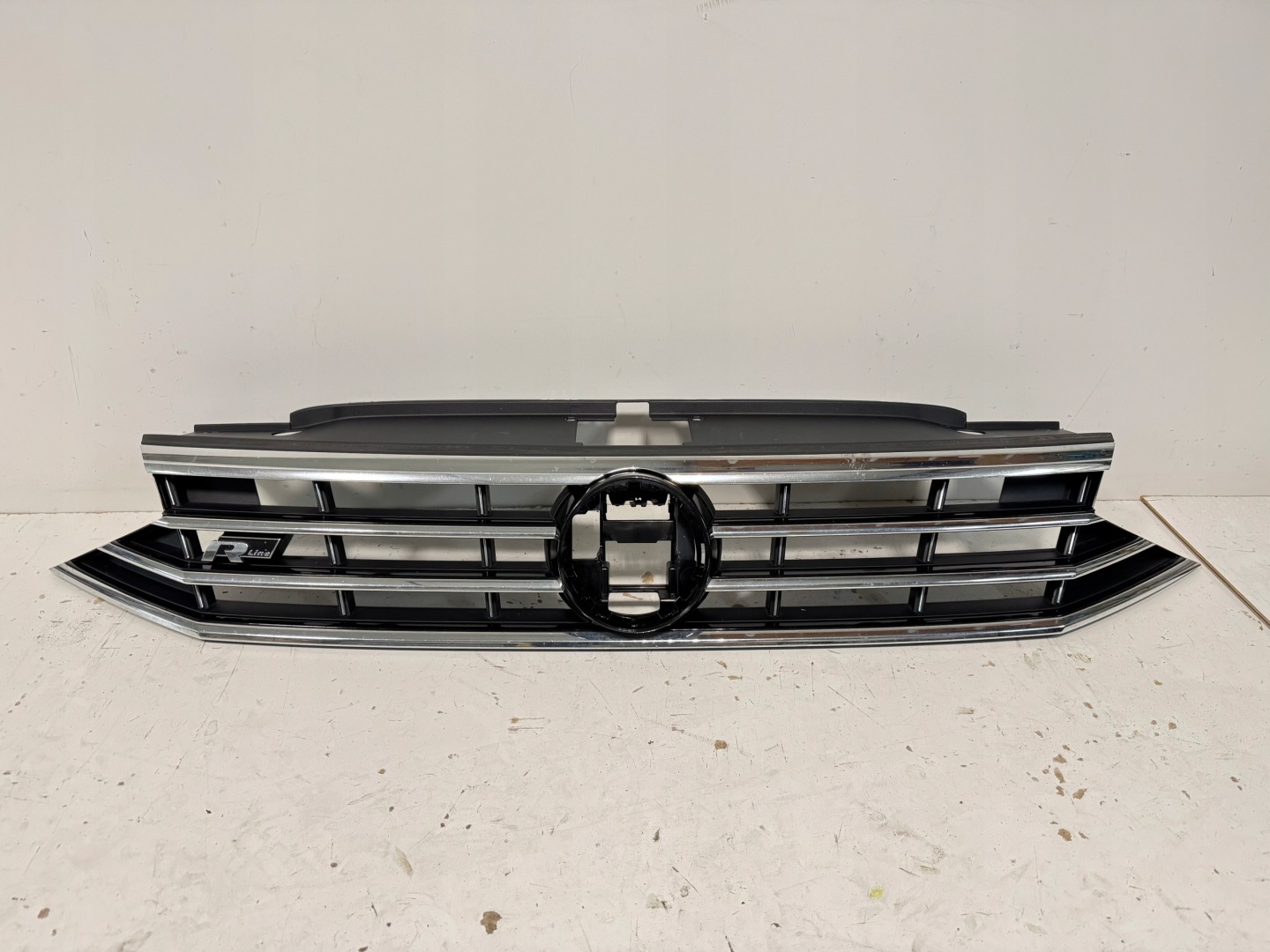 VW Passat B8 Kühlergrill FRONTGRILL Kühlergitter 3G0853651DG - Thumbnail 3