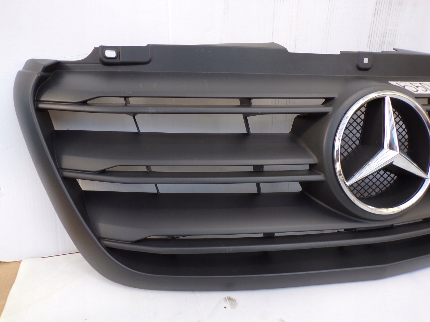 Mercedes-Benz Sprinter W910 Kühlergrill FRONTGRILL Kühlergitter A9108852600 - Thumbnail 2