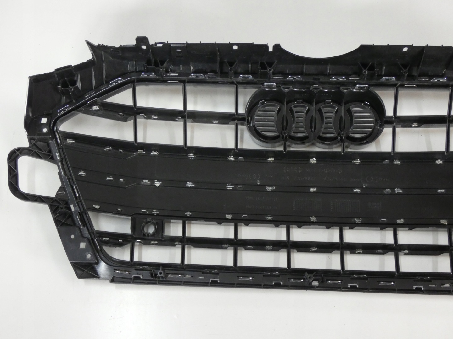 Audi 8W0 Kühlergrill FRONTGRILL Kühlergitter 8W0853651DF - Thumbnail 5