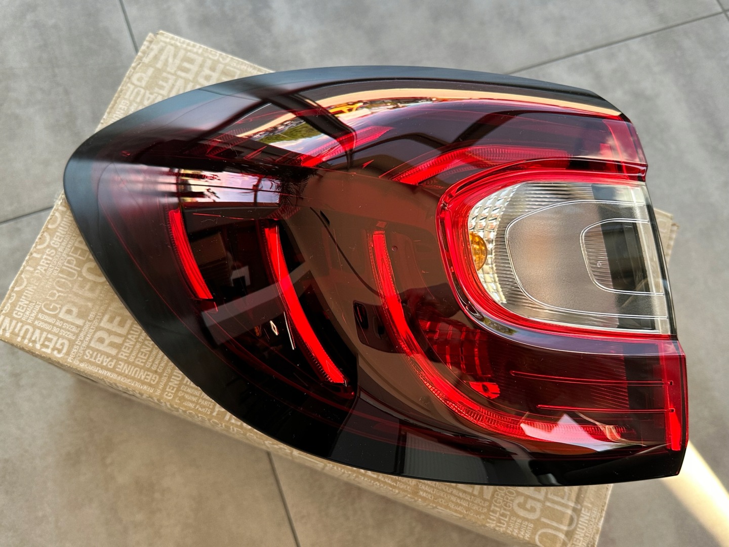 Renault Captur RJB Rückleuchte Rearlamp - Thumbnail 1
