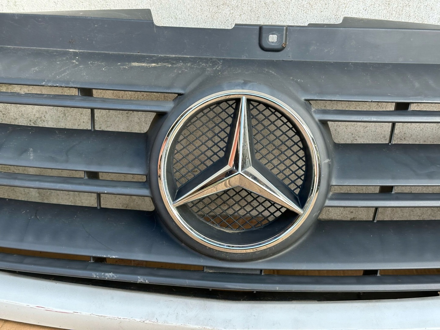 Mercedes-Benz Sprinter W910 Kühlergrill FRONTGRILL Kühlergitter A9108852800 - Thumbnail 3
