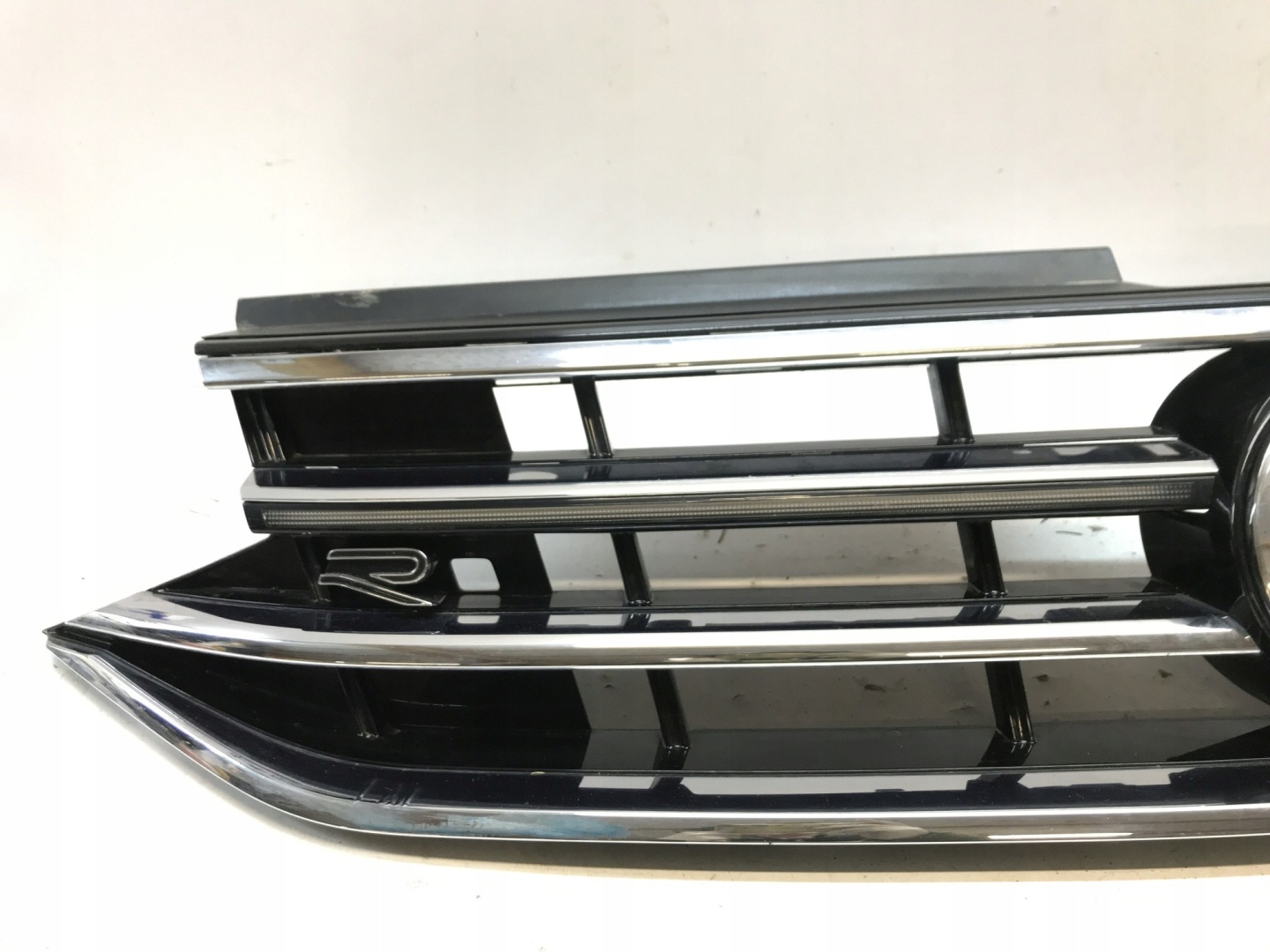 VW Tiguan Kühlergrill FRONTGRILL Kühlergitter 5NN853653EV - Thumbnail 6