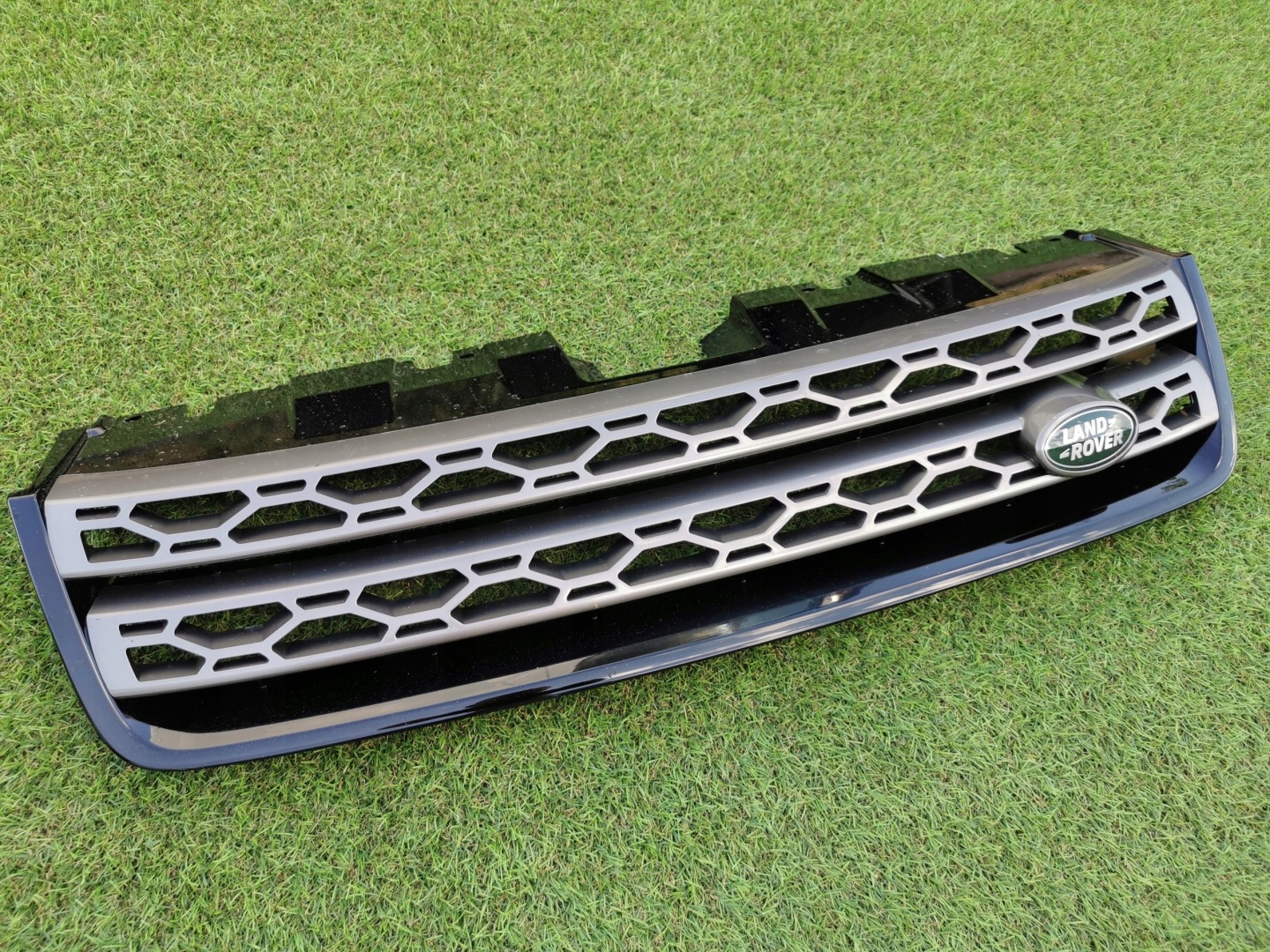 Land Rover Discovery LA Kühlergrill FRONTGRILL Kühlergitter 728A100CAW - Thumbnail 1