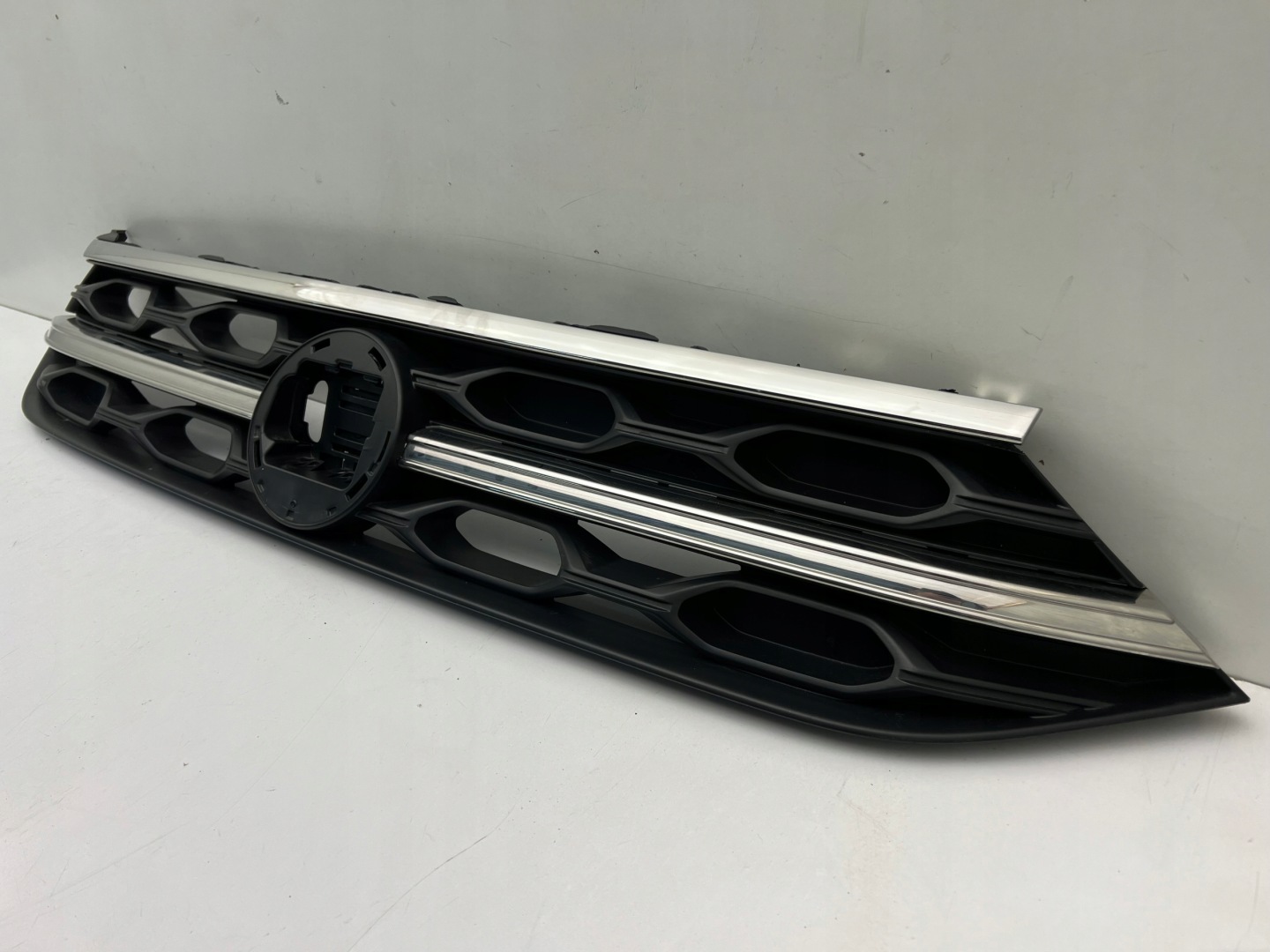 VW T-Roc A1 Kühlergrill FRONTGRILL Kühlergitter 2GA853653HS - Thumbnail 3