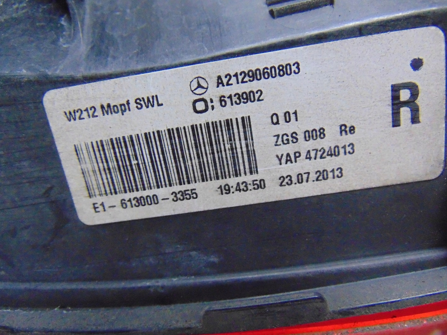 Mercedes-Benz E-Klasse W212 Rückleuchte A2129060803 Rearlamp - Thumbnail 11