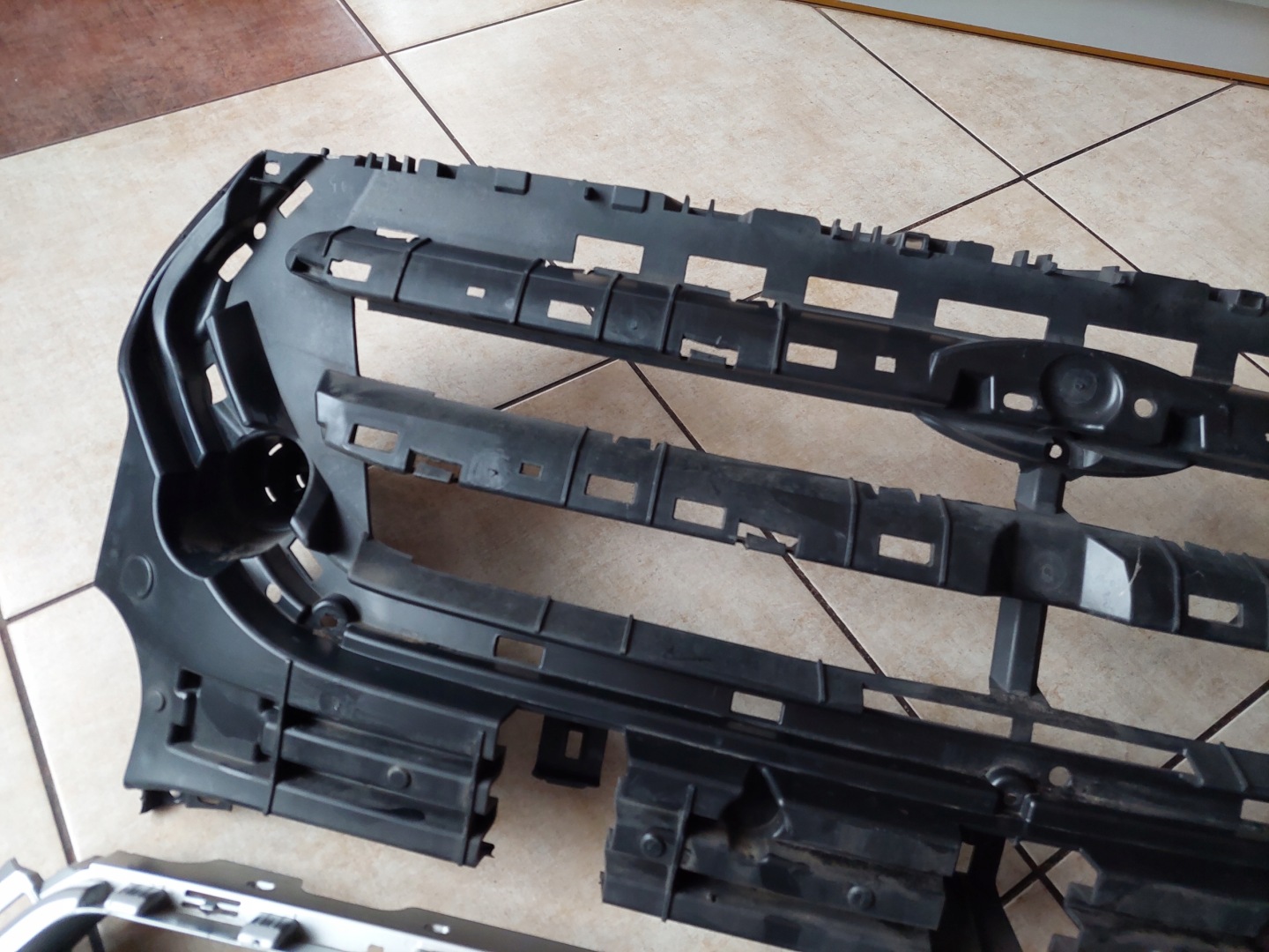 Ford Kuga II Mk2 Kühlergrill FRONTGRILL Kühlergitter - Thumbnail 2
