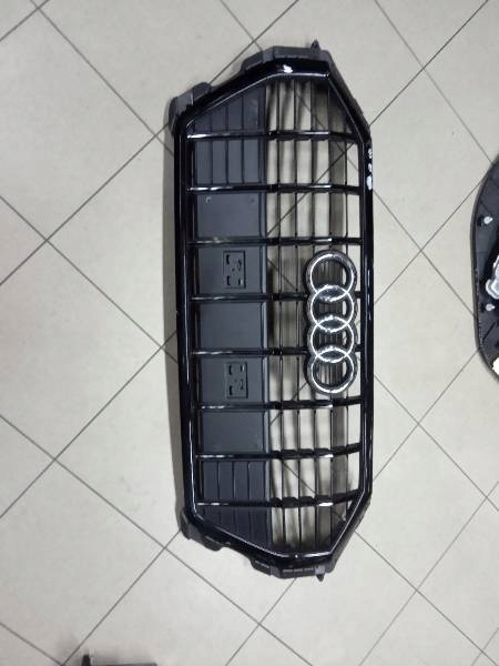 Audi Q3 Kühlergrill FRONTGRILL Kühlergitter - Thumbnail 1