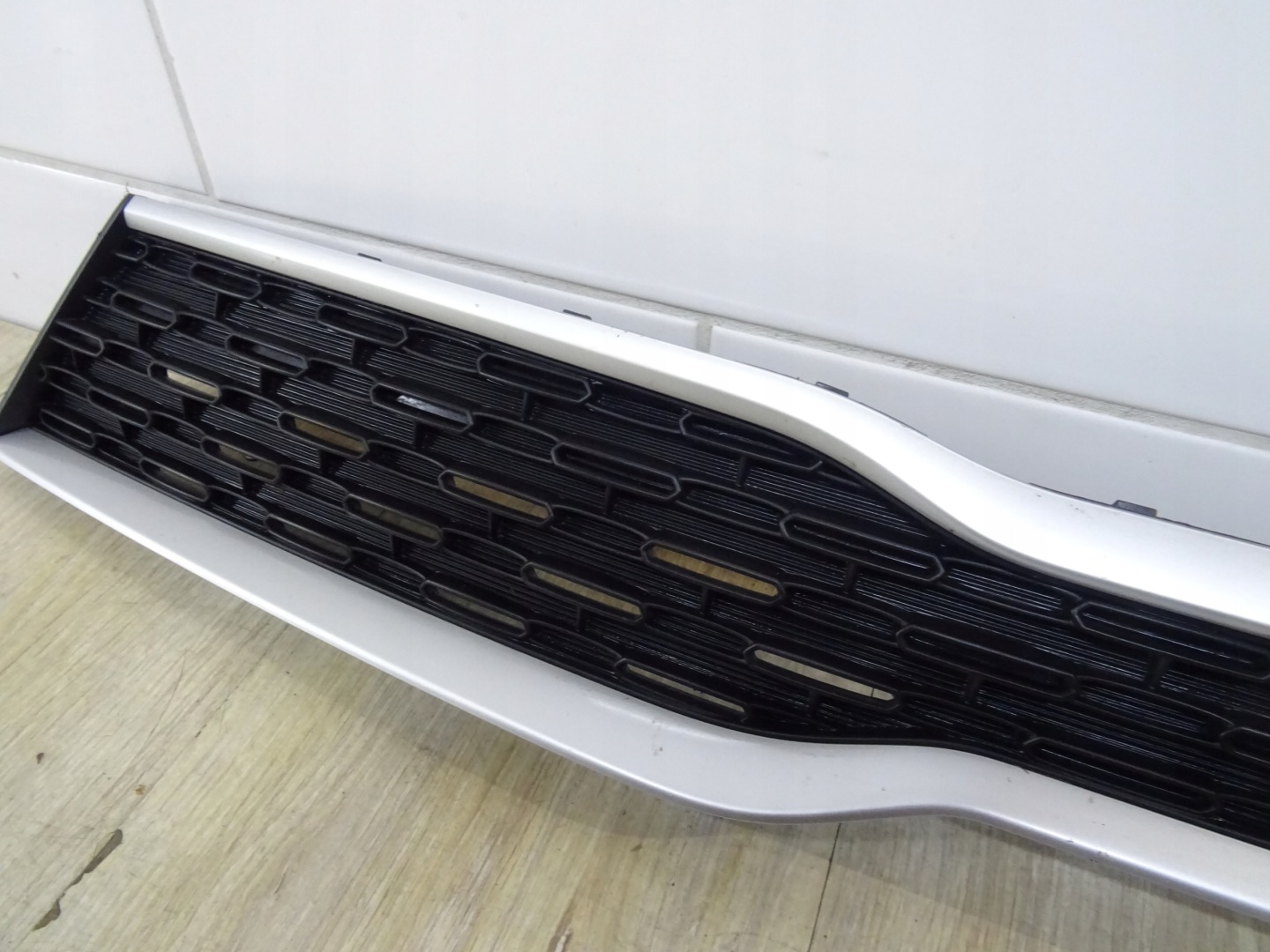 Kia Picanto JA Kühlergrill FRONTGRILL Kühlergitter - Thumbnail 5