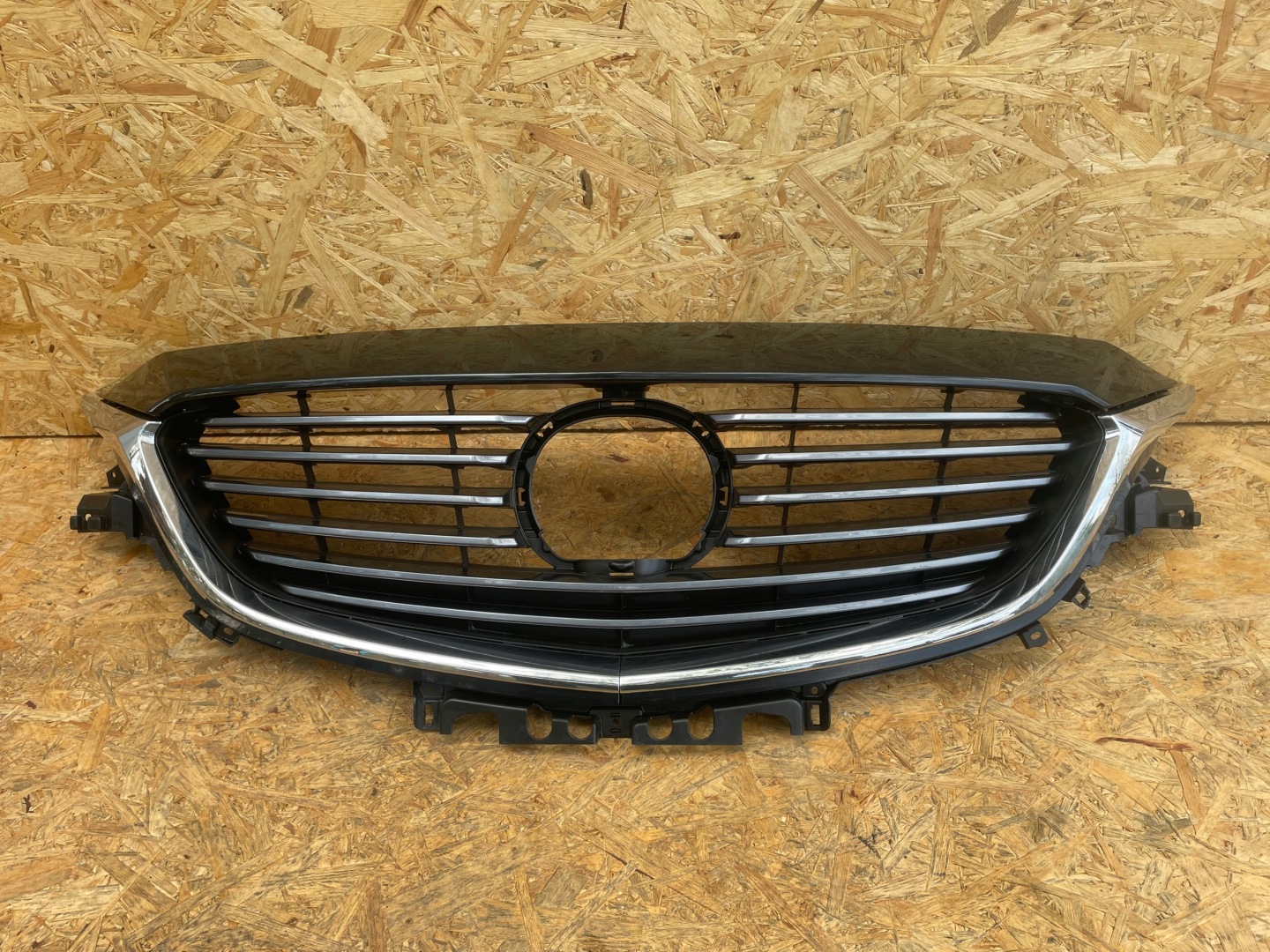 Mazda 6 GJ Kühlergrill FRONTGRILL Kühlergitter G46L50712 - Thumbnail 2