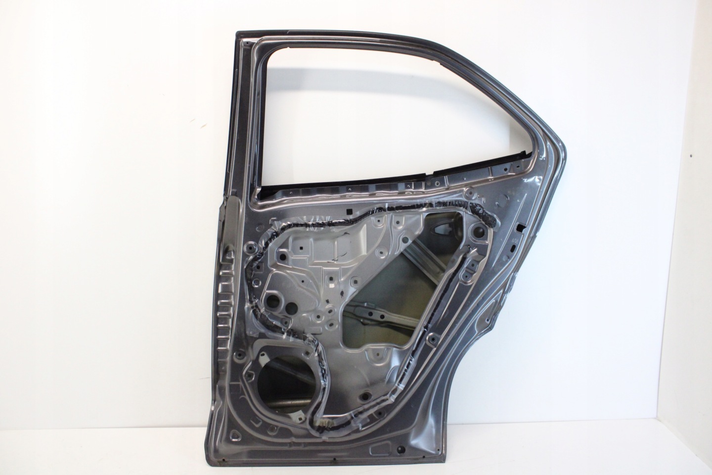 Toyota Yaris Cross XPB1F Tür Hinten Rechts Door Porta Porte - Thumbnail 3