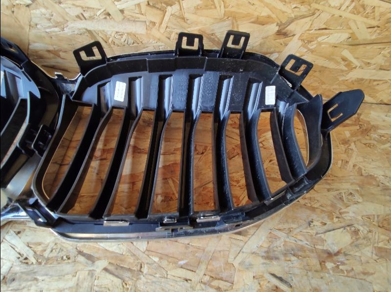 BMW 1 F40 Kühlergrill FRONTGRILL Kühlergitter 5A39366 - Thumbnail 8