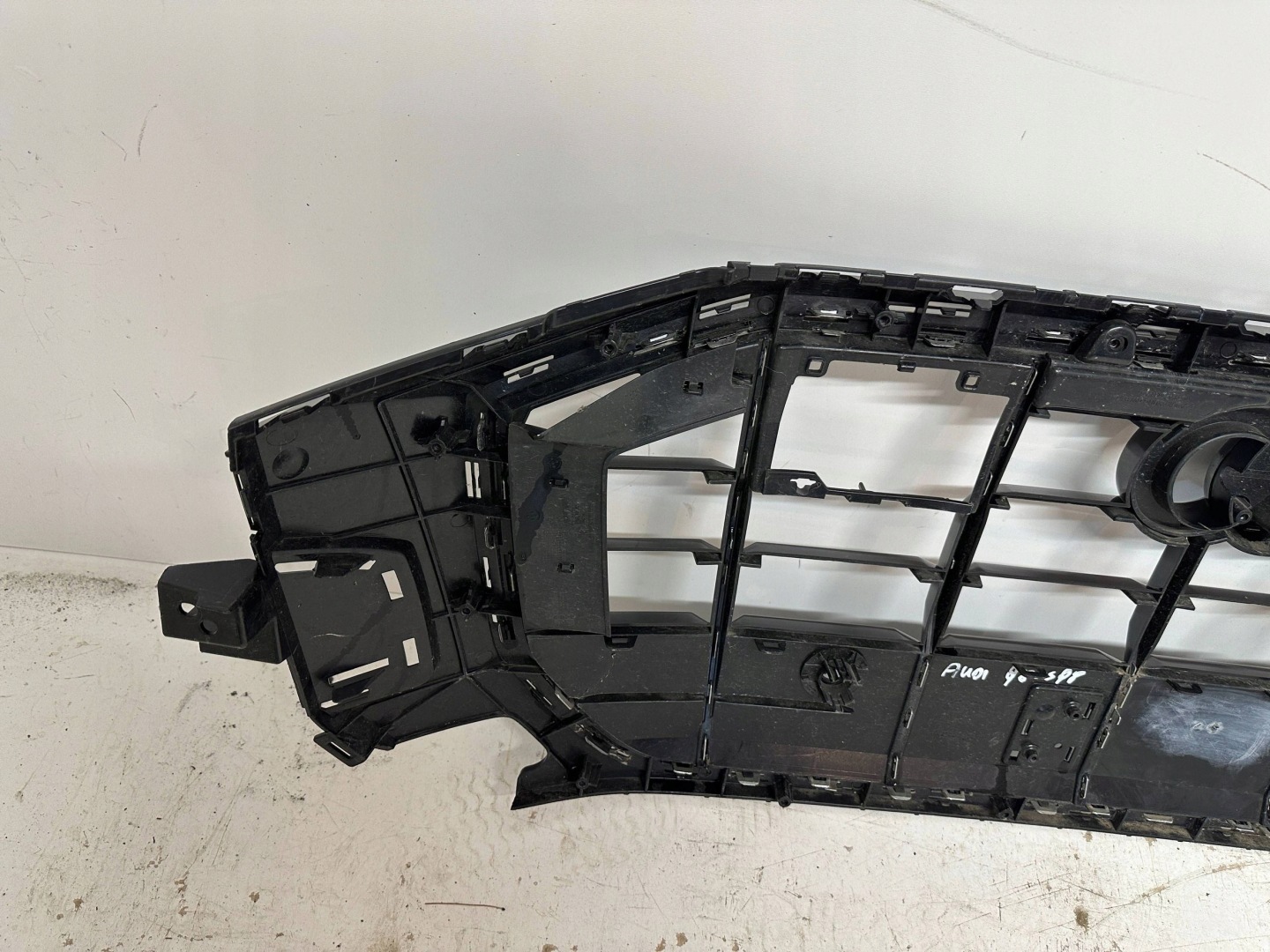 Audi Q8 Kühlergrill FRONTGRILL Kühlergitter 4M8853651AF - Thumbnail 8