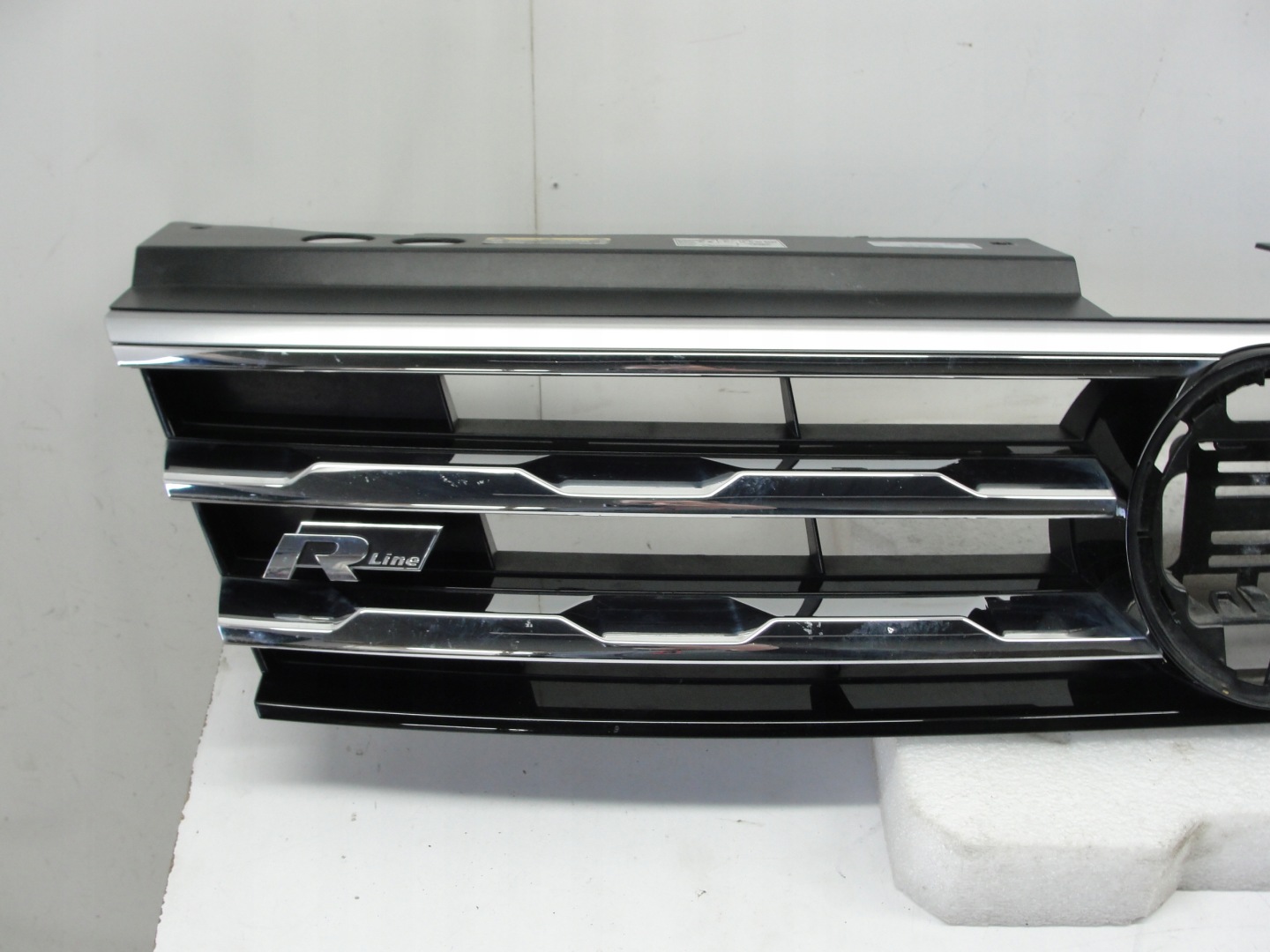 VW Tiguan Kühlergrill FRONTGRILL Kühlergitter 5NN853653BU - Thumbnail 4