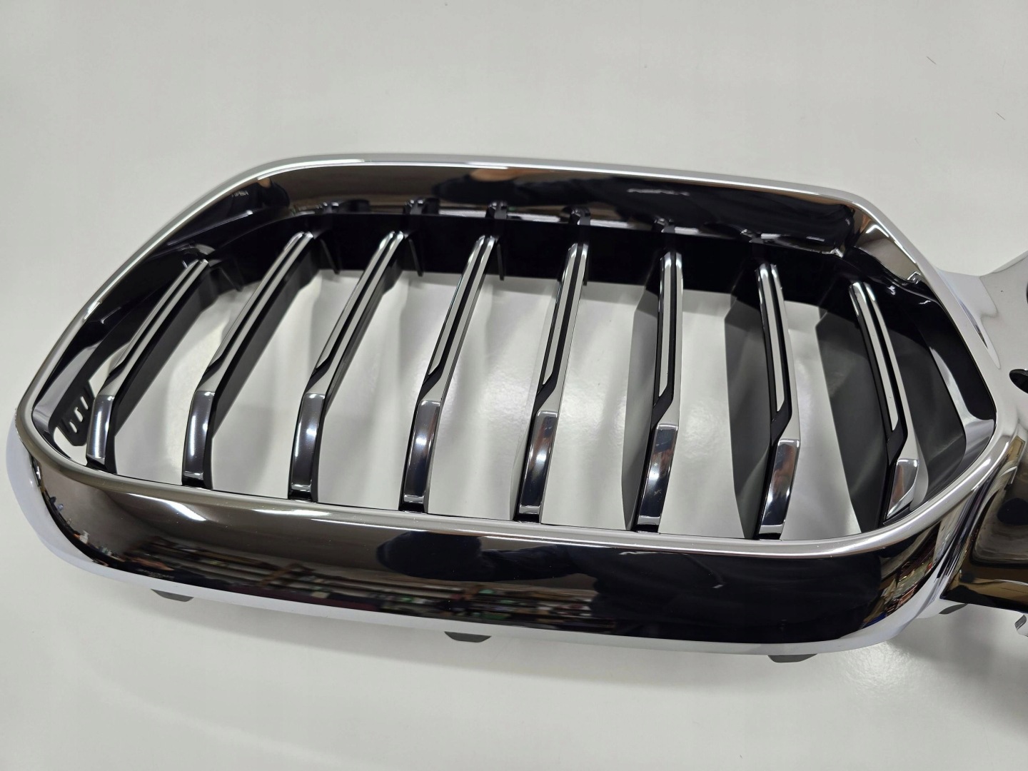 BMW 5 G31 Kühlergrill FRONTGRILL Kühlergitter 5113185 - Thumbnail 10