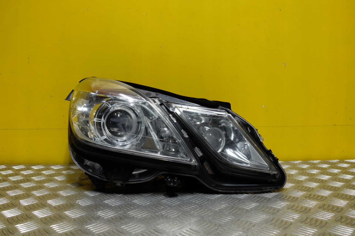 Frontscheinwerfer Mercedes-Benz E-Klasse W212 A2128206061 Xenon Rechts Headlight - Thumbnail 1