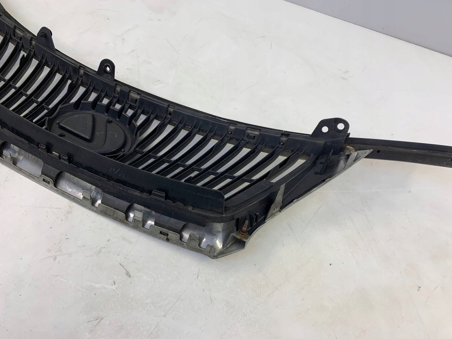Lexus IS XE3 Kühlergrill FRONTGRILL Kühlergitter 5311253070 - Thumbnail 7