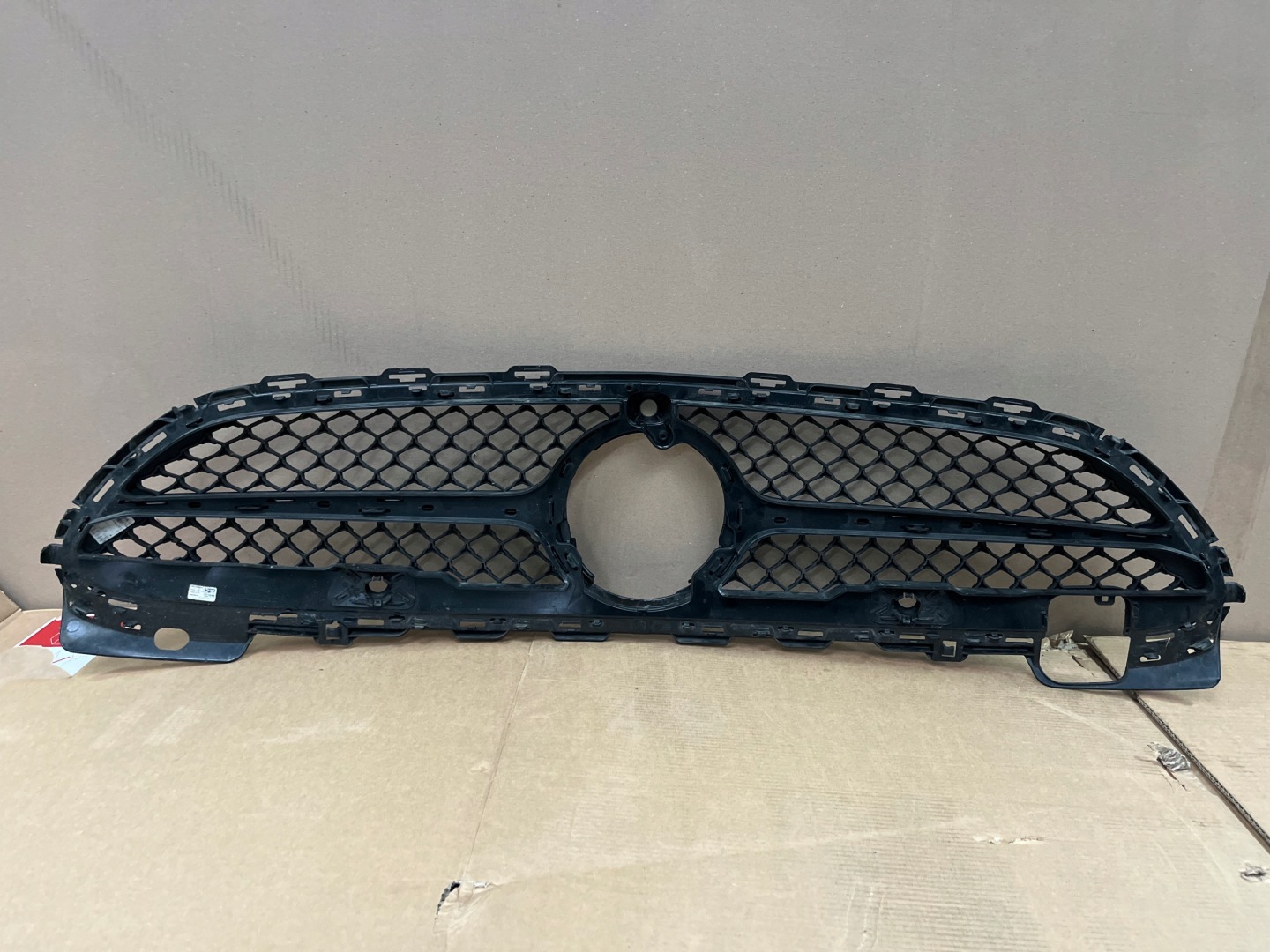 Mercedes-Benz C-Klasse W202 Kühlergrill FRONTGRILL Kühlergitter A2058882100 - Thumbnail 6