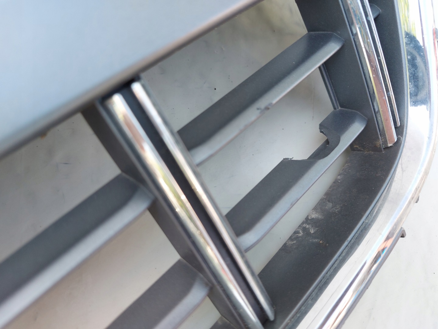 Audi A4 B8 Kühlergrill FRONTGRILL Kühlergitter 8K0853651BK - Thumbnail 8