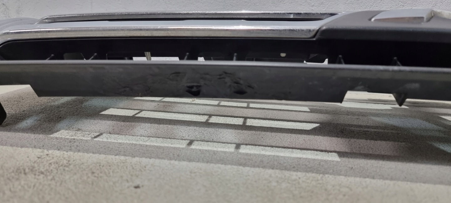 Mitsubishi Pajero V80 Kühlergrill FRONTGRILL Kühlergitter 7450A777 - Thumbnail 8