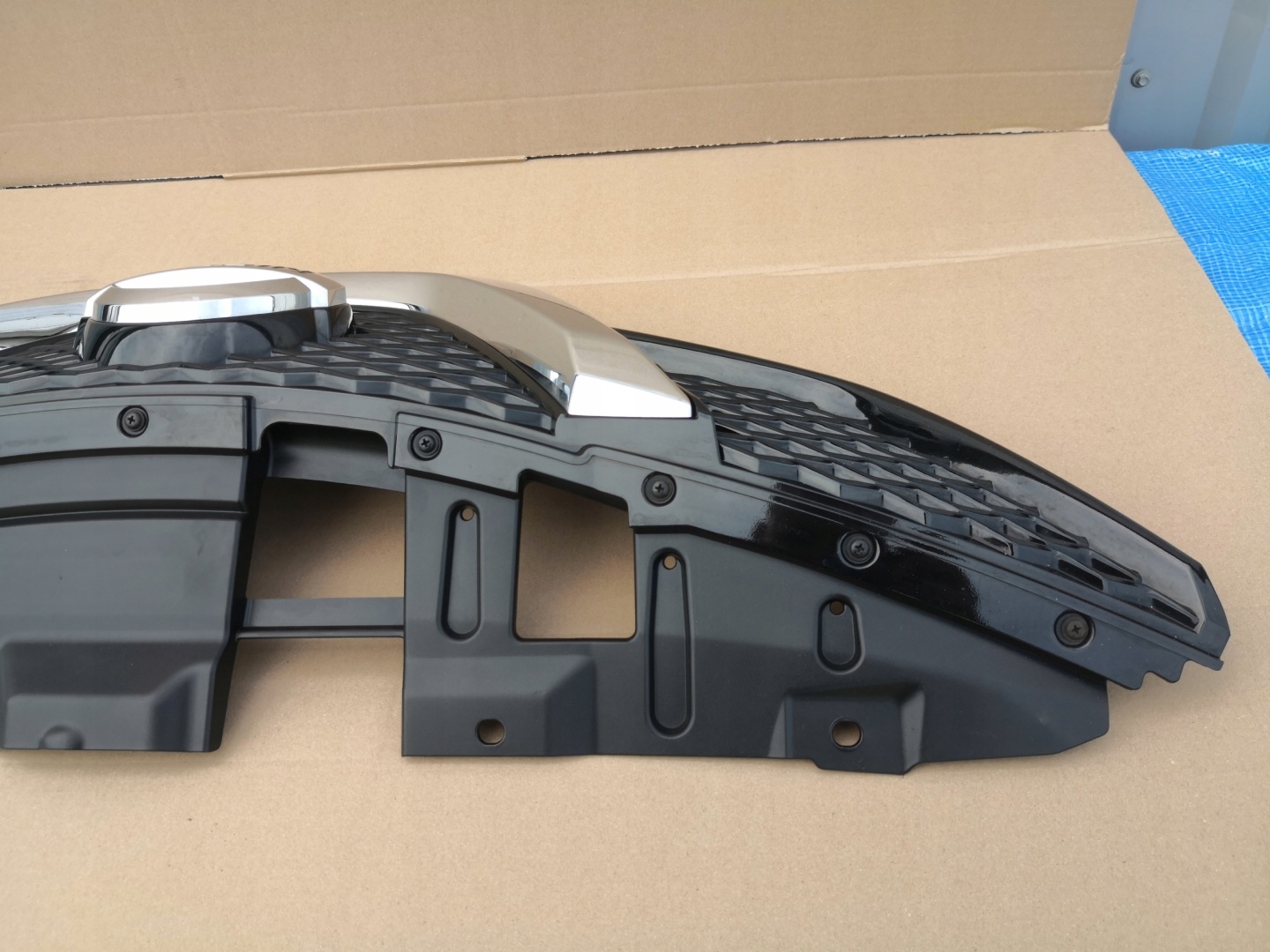 Nissan Qashqai J11 Kühlergrill FRONTGRILL Kühlergitter 623124EA0D - Thumbnail 11