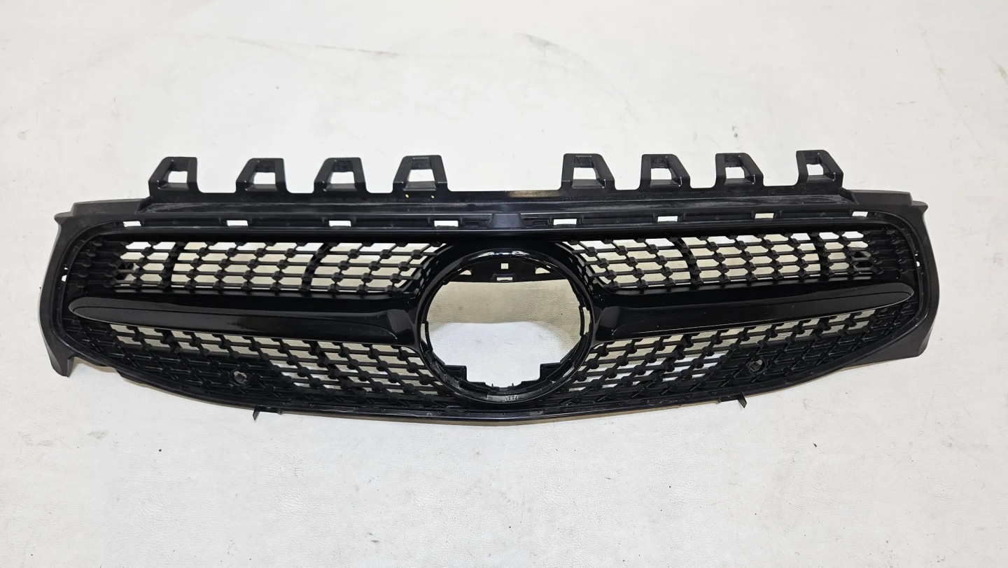 Mercedes-Benz CLA C118 Kühlergrill FRONTGRILL Kühlergitter A1188888000 - Thumbnail 7
