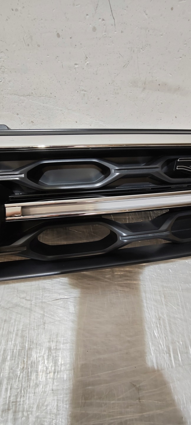 VW T-Roc A1 Kühlergrill FRONTGRILL Kühlergitter 2GA853653HT - Thumbnail 4