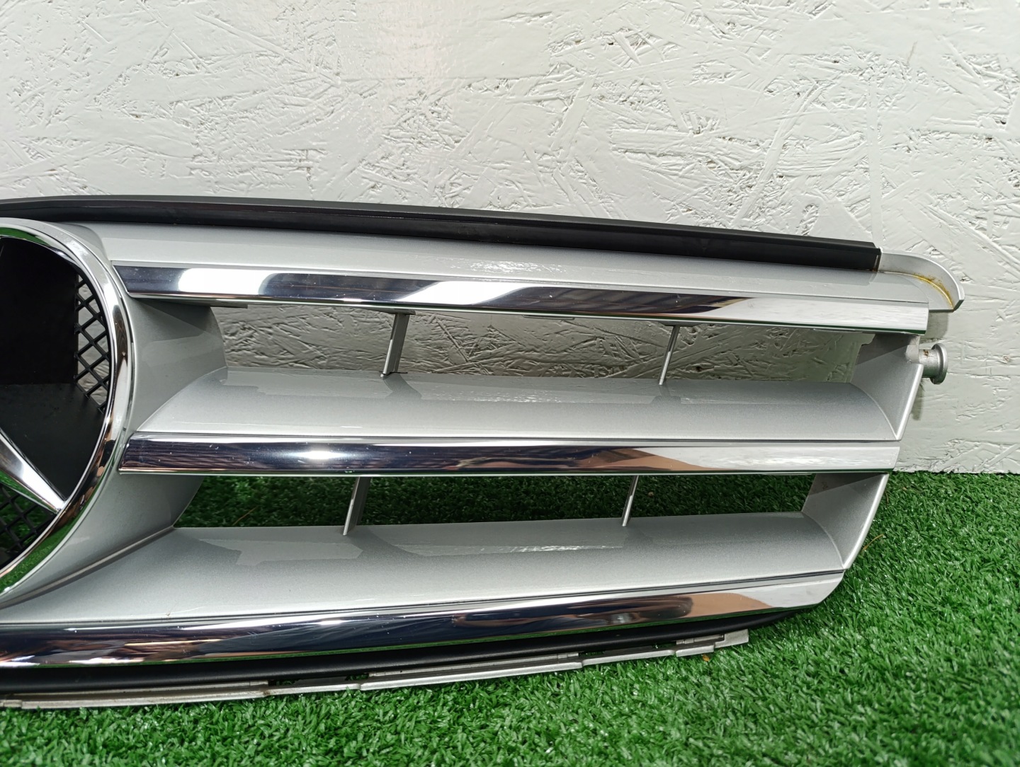 Mercedes-Benz C-Klasse W204 Kühlergrill FRONTGRILL Kühlergitter A2048800023 - Thumbnail 10