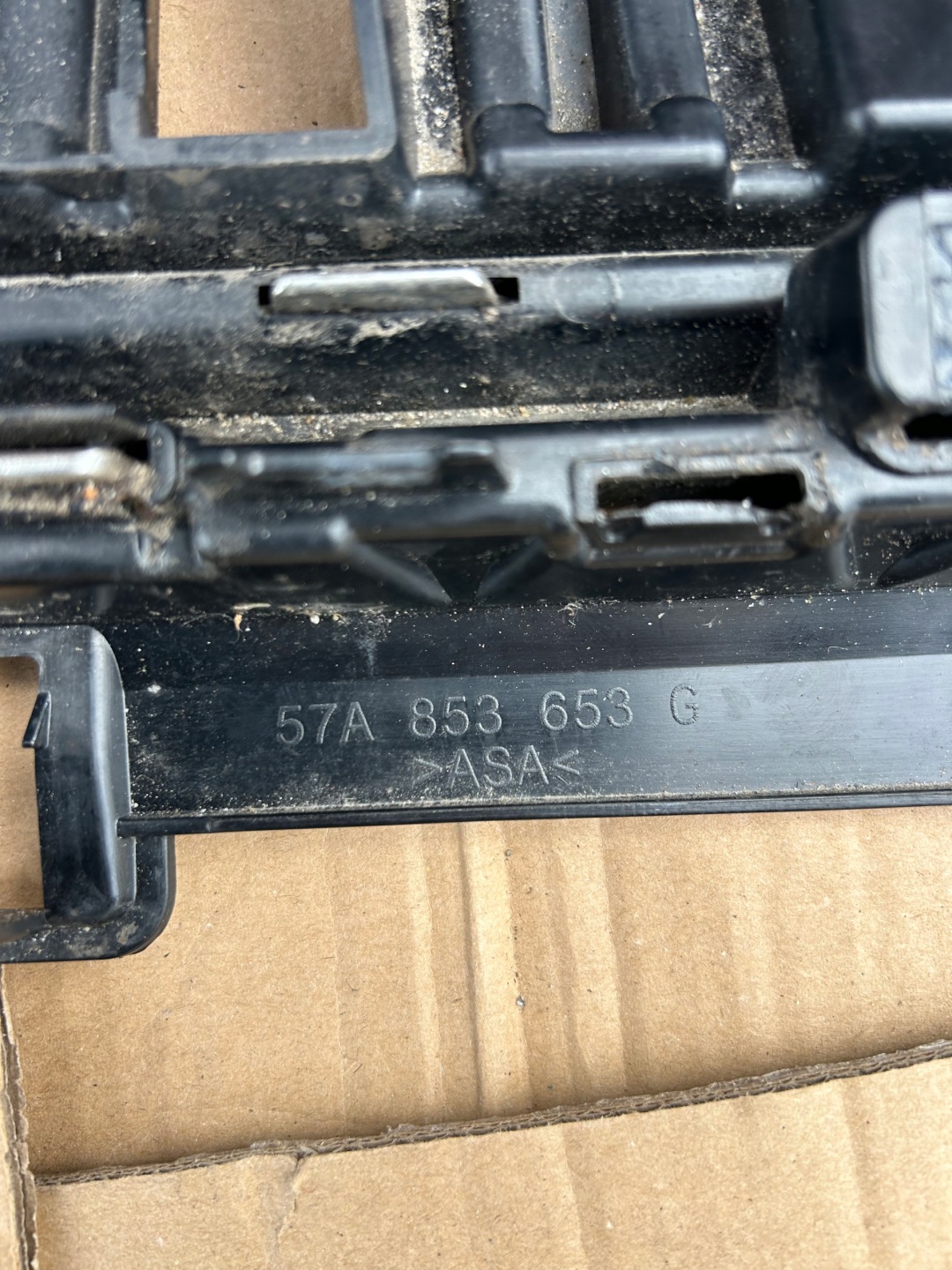 Skoda Karoq 57A Kühlergrill FRONTGRILL Kühlergitter 57A853653XX - Thumbnail 6